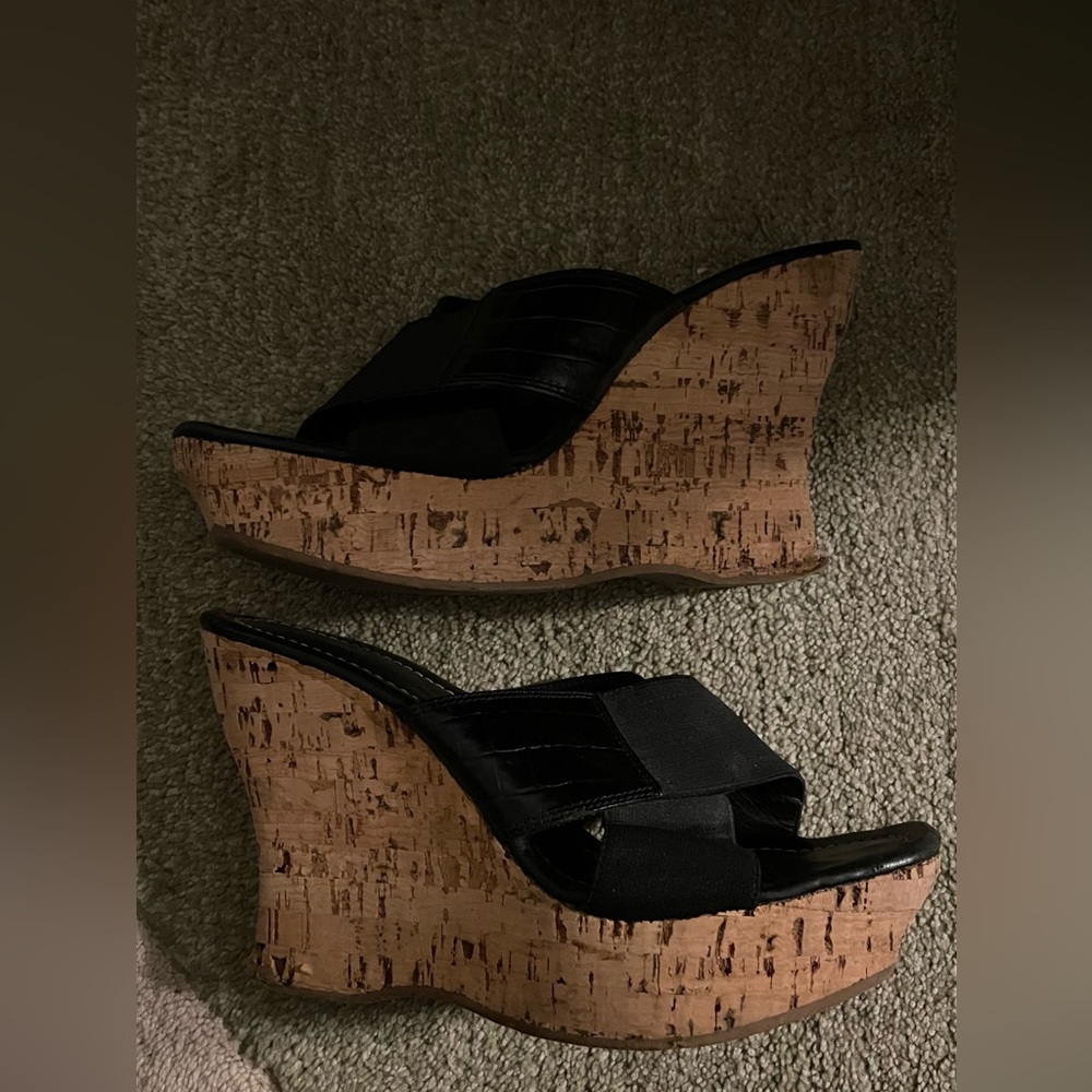 Clogs
